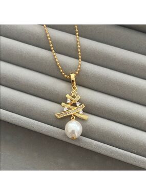 Gold-Plated Christmas Tree Pendant Necklace with Pearls| gold pendant necklace